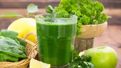 Yılbaşı Ödemini Atamayanlar Buraya: 3 Günde Vücudu Arındıran ve Enerji Veren Diyetisyen Onaylı 'Yeşil Detoks' Tarifi